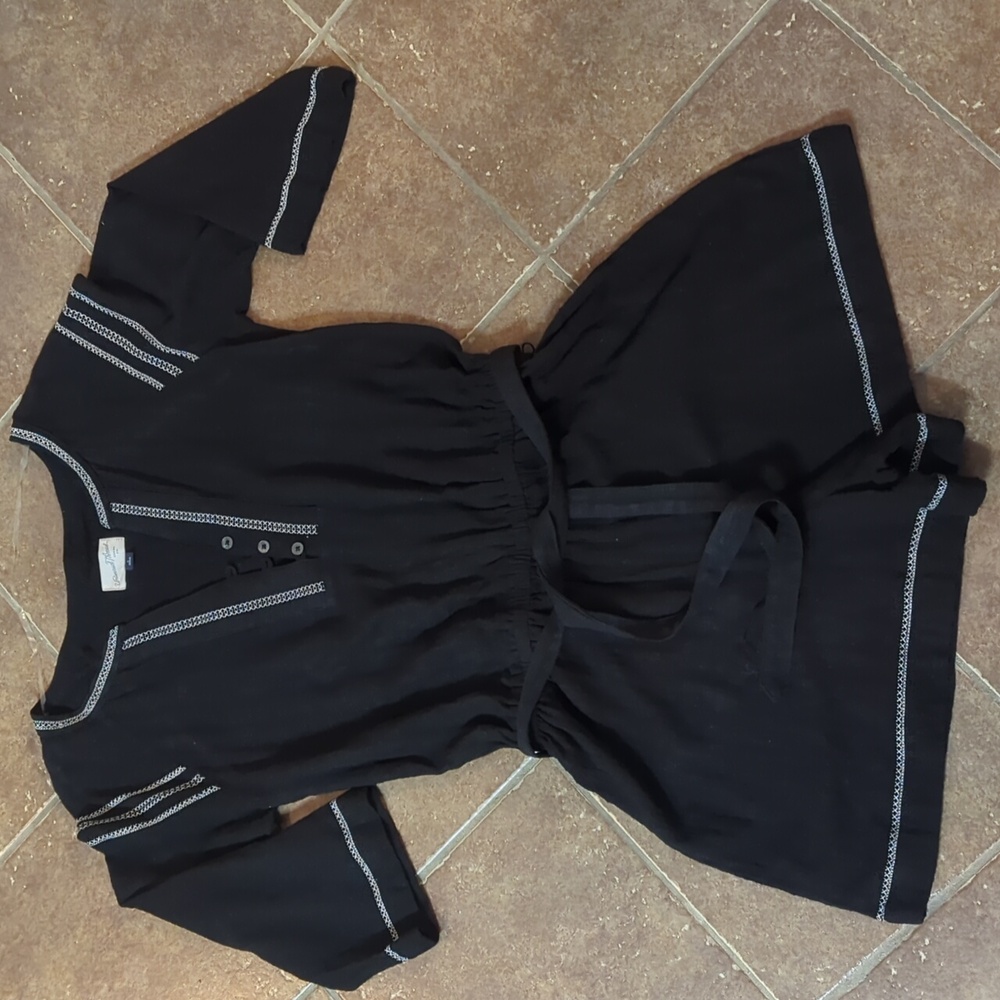 Universal Thread sm Romper